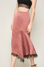 Load image into Gallery viewer, A Solid Woven Midi Skirt