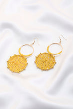 Load image into Gallery viewer, Double Circle Thread Beaded Earring