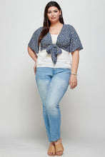 Load image into Gallery viewer, Plus Size Ditsy Floral Print Cropped Bolero Cardigan