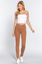 Load image into Gallery viewer, Mid-rise Ponte Pants