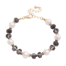 Load image into Gallery viewer, Pearl Beaded Metal Bracelet
