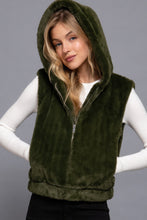 Load image into Gallery viewer, Hoodie Faux Fur Vest
