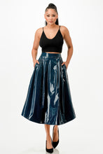 Load image into Gallery viewer, Midi Skirt With Pockets