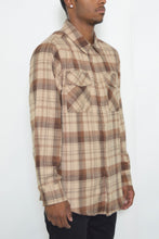 Load image into Gallery viewer, Regular Fit Checker Plaid Flannel Long Sleeve