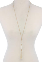 Load image into Gallery viewer, Cut Out Long Oval Bead Tassel Pendant Necklace