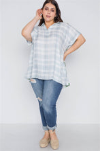 Load image into Gallery viewer, Plus Size Denim Grey Combo Plaid Floral Sort Sleeve Top