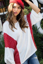 Load image into Gallery viewer, Round Neck 3/4 Rolled Up Sleeve Contrast Woven Heart Print Knit Top