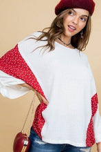 Load image into Gallery viewer, Round Neck 3/4 Rolled Up Sleeve Contrast Woven Heart Print Knit Top