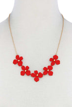 Load image into Gallery viewer, Flower Necklace