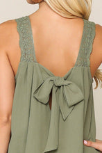 Load image into Gallery viewer, Square Neck Crochet Trim Sleeveless Top