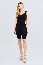 Load image into Gallery viewer, Twisted Effect Bermuda Length Sweater Shorts