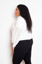 Load image into Gallery viewer, Blouse With Punched Sleeves