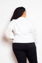 Load image into Gallery viewer, Blouse With Punched Sleeves