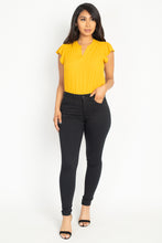 Load image into Gallery viewer, Split V Band Collar Ruffle Sleeve Top