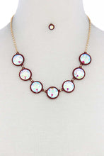 Load image into Gallery viewer, Round Shape Necklace