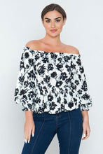 Load image into Gallery viewer, Long Sleeves Off Shoulder Neckline Printed Shirt