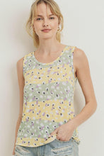 Load image into Gallery viewer, Printed Terry Back Opened Sleeveless Top