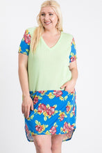 Load image into Gallery viewer, Short Sleeve Floral Blocked Midi Dress With Front Pocket