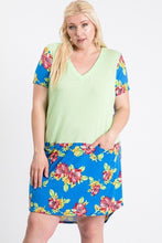 Load image into Gallery viewer, Short Sleeve Floral Blocked Midi Dress With Front Pocket
