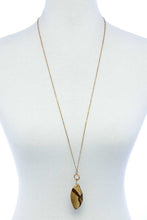 Load image into Gallery viewer, Fashion Oval Stone Pendant Long Necklace