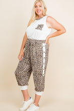 Load image into Gallery viewer, Plus Size Animal Print French Terry Cropped Jogger Pants