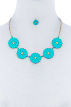 Load image into Gallery viewer, Fashion Cute Multi Tender Flower Necklace And Earring Set