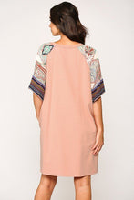 Load image into Gallery viewer, Solid Side Pocket Shift Dress