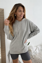 Load image into Gallery viewer, Uneven Hem Graphic "venice" Pullover Hoodie