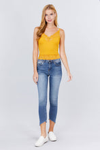 Load image into Gallery viewer, Seamless V-neck Cami