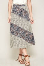 Load image into Gallery viewer, A Floral-print Woven Midi Skirt