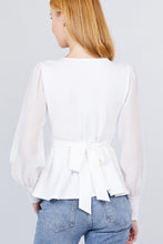 Load image into Gallery viewer, Puff Sleeve V-neck Peplum Top