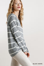 Load image into Gallery viewer, Striped Round Neck Long Sleeve Top