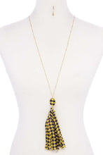Load image into Gallery viewer, Checkered Pattern Fabric Tassel Necklace