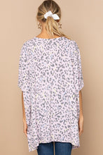 Load image into Gallery viewer, Leopard And Letter Printed Knit Top