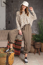Load image into Gallery viewer, Leopard Printed Garment Dye Loose Fit Knit Top