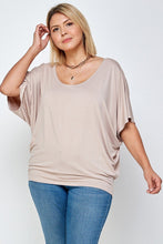 Load image into Gallery viewer, Solid Knit Top, With A Flowy Silhouette