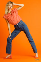 Load image into Gallery viewer, Panel Straight Cut Denim Jeans With Pockets