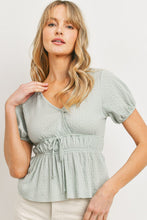 Load image into Gallery viewer, Front Tie Cut Edge Top