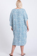 Load image into Gallery viewer, Zebra Print Short Sleeve Maxi Kimono