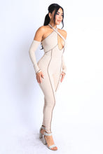 Load image into Gallery viewer, Overlock Detailed Cross Halter Keyhole Neck Off Shoulder Set
