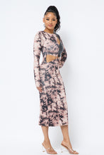 Load image into Gallery viewer, Tie Dye Long Sleeve Midi Dress