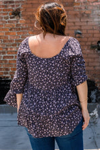 Load image into Gallery viewer, Tiny Floral Printed Square Neckline Top