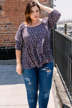 Load image into Gallery viewer, Tiny Floral Printed Square Neckline Top