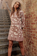 Load image into Gallery viewer, A Leopard-print Knit Mini Skirt