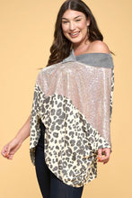 Load image into Gallery viewer, Multi Print Oversized V-neckline