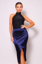 Load image into Gallery viewer, Sexy Gathered Front Crossover Midi Skirt