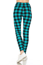 Load image into Gallery viewer, 5-inch Long Yoga Style Banded Lined Tie Dye Printed Knit Legging With High Waist