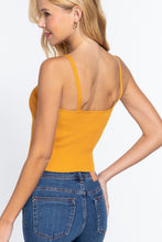 Load image into Gallery viewer, Front Closure With Hooks Sweater Cami Top