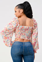Load image into Gallery viewer, Chic Floral Sweetheart Smocked Body Blouse Top
