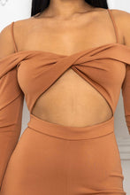 Load image into Gallery viewer, Open Shoulder Cutout Detail Jumpsuit